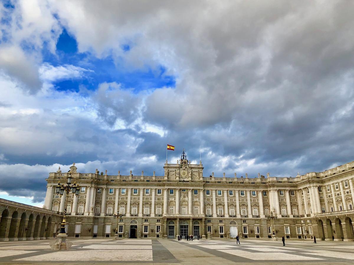Latina Palace Madrid Eksteriør bilde